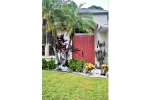1198 SW Bay Hollow Ct, Palm City, FL 34990, Sold 10/22/21