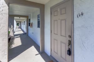 2700 Fiore Way, Delray Beach, FL 33445, Sold 12/10/21