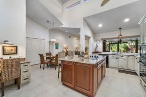 2305 Rabbit Hollowe Cir, Delray Beach, FL 33445, Sold 12/01/21