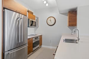 480 Hibiscus St, West Palm Beach, FL 33401, Sold 12/16/21