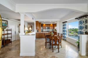 400 Seasage Dr, Delray Beach, FL 33483, Sold 03/28/22