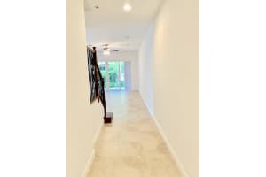 4914 Vine Cliff Way E, Palm Beach Gardens, FL 33418, Sold 10/22/21