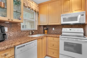 650 Snug Harbor Dr APT G204, Boynton Beach, FL 33435, Sold 02/23/22