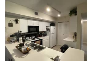 1610 N 42ND Cir, Vero Beach, FL 32967, Sold 11/29/21