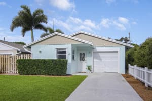 141 E Riverside Dr, Jupiter, FL 33469, Sold 10/29/21