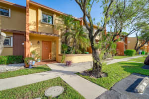 4571 NW 91st Ave, Sunrise, FL 33351, Sold 10/28/21