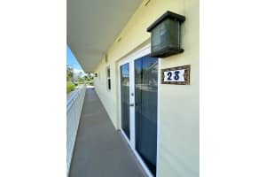 6520 N Ocean Blvd, Ocean Ridge, FL 33435, Sold 11/16/21