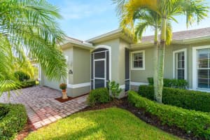 3134 Ashford Square, Vero Beach, FL 32966, Sold 11/05/21