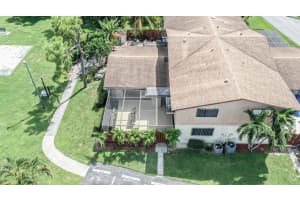 4243 Landar Dr, Lake Worth, FL 33463, Sold 10/26/21