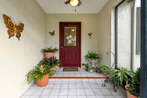 140 Village Walk Dr, Royal Palm Beach, FL 33411, Sold 11/19/21