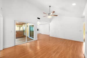 4714 Brook Dr, West Palm Beach, FL 33417, Sold 11/04/21