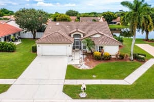 3860 Hidden Cypress Way, Lake Worth, FL 33467, Sold 12/01/21