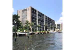 1631 Riverview Rd, Deerfield Beach, FL 33441, Sold 12/21/21