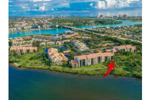 1000 US-1, Jupiter, FL 33477, Sold 11/05/21