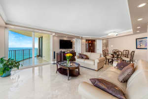 5420 N Ocean Dr # 101, Riviera Beach, FL 33404, Sold 11/17/21