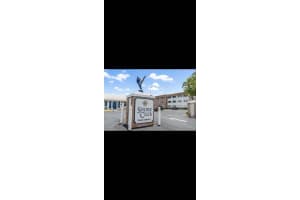 110 Shore Ct, North Palm Beach, FL 33408, Sold 11/08/21