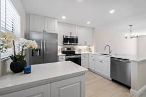 5900 NE 7th Ave #202n, Boca Raton, FL 33487, Sold 11/22/21