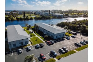 2570 S Federal Hwy, Boynton Beach, FL 33435, Sold 12/13/21