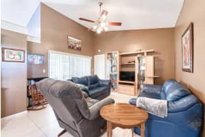 761 NW 10th Ct, Boynton Beach, FL 33426, Sold 11/05/21