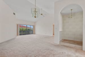 2500 Palm Lakes Ave, Fort Pierce, FL 34981, Sold 12/20/21