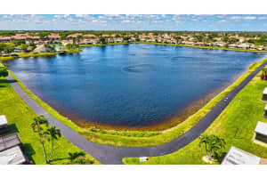 5687 Mirror Lakes Blvd, Boynton Beach, FL 33472, Sold 11/04/21