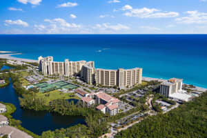 200 Ocean Trail Way, Jupiter, FL 33477, Sold 11/09/21