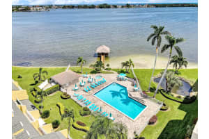 MLS# R10747972, Hypoluxo, Florida 33462