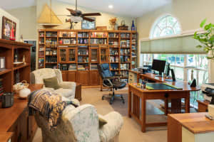 10246 Hunt Club Ln, Palm Beach Gardens, FL 33418, Sold 11/05/21