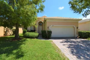 5759 Sunberry Cir, Fort Pierce, FL 34951, Sold 01/21/22