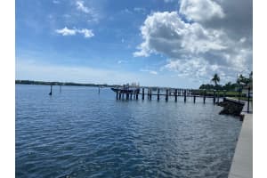2600 N Flagler Dr, West Palm Beach, FL 33407, Sold 11/04/21
