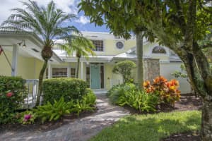 8222 SE Sanctuary Dr, Hobe Sound, FL 33455, Sold 11/18/21