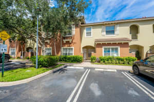 257 Lake Monterey Cir, Boynton Beach, FL 33426, Sold 11/19/21