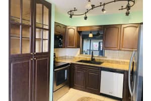 2050 Colonial Rd, Fort Pierce, FL 34950, Sold 11/03/21