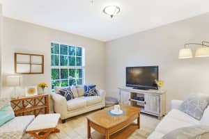 601 SW 3rd Ave, Pompano Beach, FL 33060, Sold 11/02/21