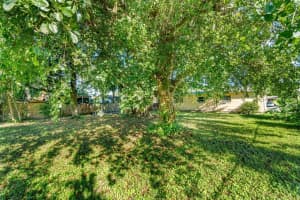 3882 Kewanee Rd, Lake Worth, FL 33462, Sold 10/19/21