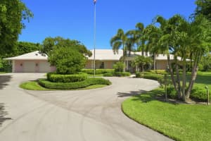 19 Country Rd S, Boynton Beach, FL 33436, Sold 02/11/22