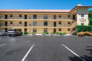 327 Southwind Dr, North Palm Beach, FL 33408, Sold 10/29/21