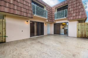 534 Green Springs Pl, West Palm Beach, FL 33409, Sold 11/04/21