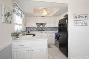 2929 SE Ocean Blvd, Stuart, FL 34996, Sold 10/29/21