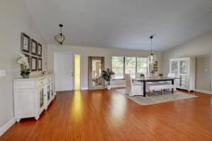 9040 Red Oak Ln, Boca Raton, FL 33428, Sold 11/19/21