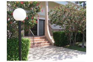 3589 S Ocean Blvd l10, South Palm Beach, FL 33480, Sold 01/05/22