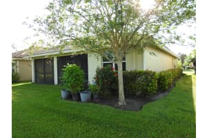 3345 SW Porpoise Cir, Stuart, FL 34997, Sold 10/29/21