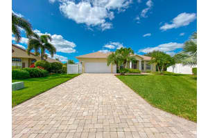555 Sarina Terrace SW, Vero Beach, FL 32968, Sold 12/23/21
