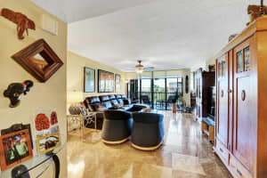 800 Jeffery St, Boca Raton, FL 33487, Sold 11/12/21