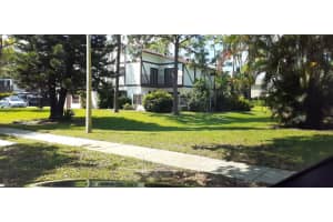 2428 Lena Ln, West Palm Beach, FL 33415, Sold 01/14/22