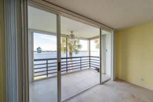 1950 SW Palm City Rd, Stuart, FL 34994, Sold 12/08/21