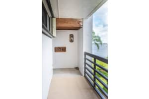 1950 SW Palm City Rd, Stuart, FL 34994, Sold 12/08/21