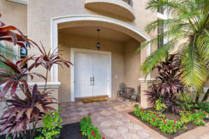 8738 Caraway Lake Ct, Boynton Beach, FL 33473, Sold 12/02/21