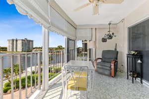 400 Seasage Dr, Delray Beach, FL 33483, Sold 03/16/22