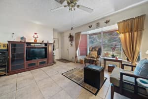 8955 SE Bobo Ct, Hobe Sound, FL 33455, Sold 12/29/21